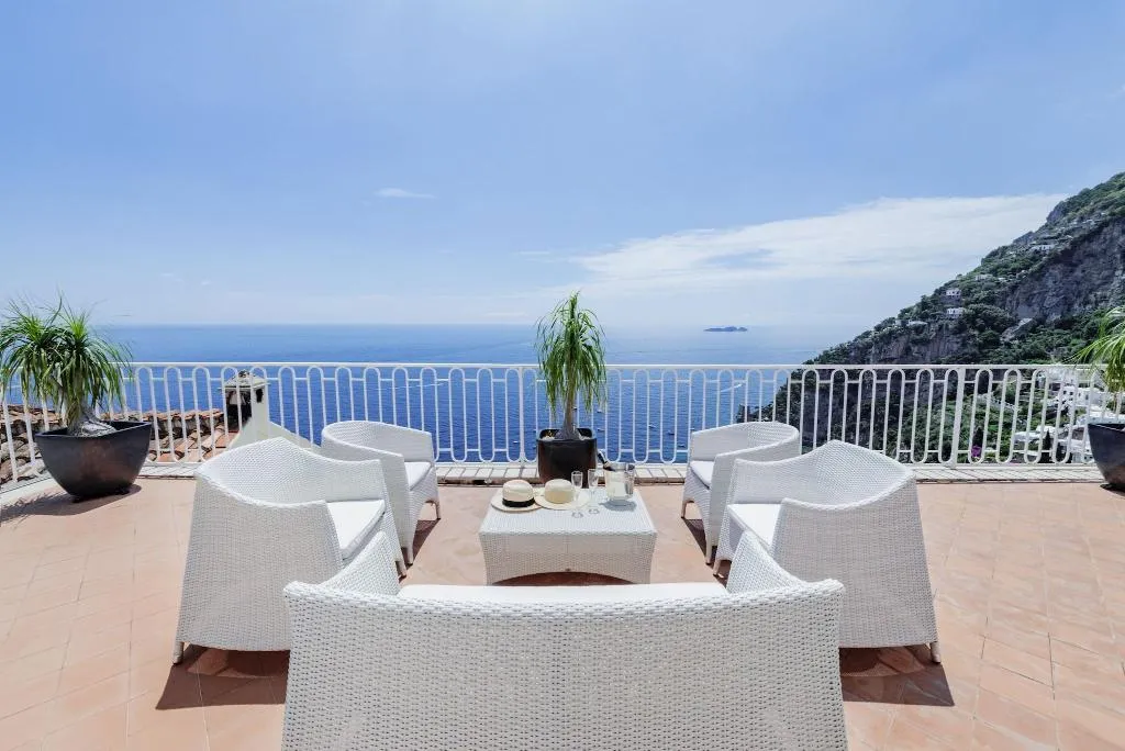 SUITE TWO QUEEN BEDS Room, Villa Magia, Naples
