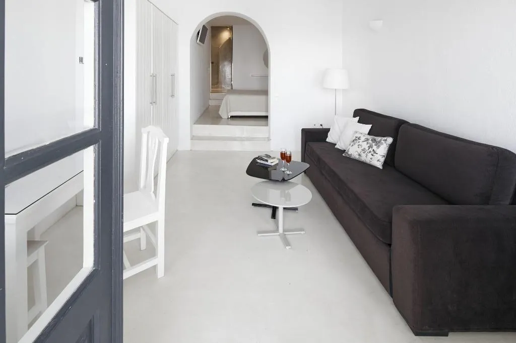 Room, Oia Suites, Santorini