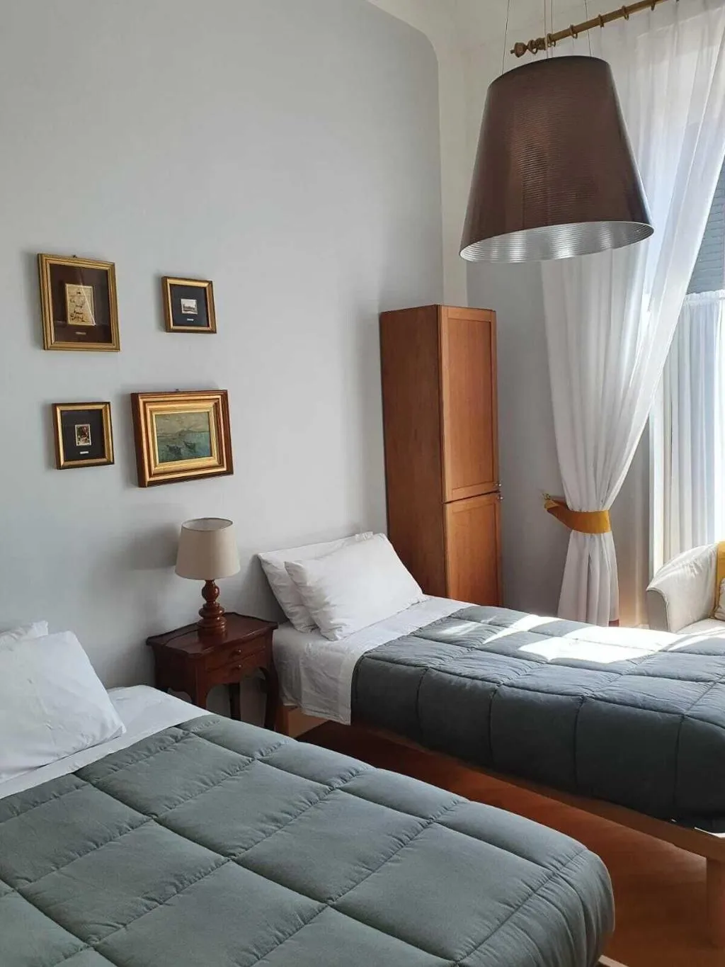 Room, Moon Luxury Rooms & Apartments, Naples