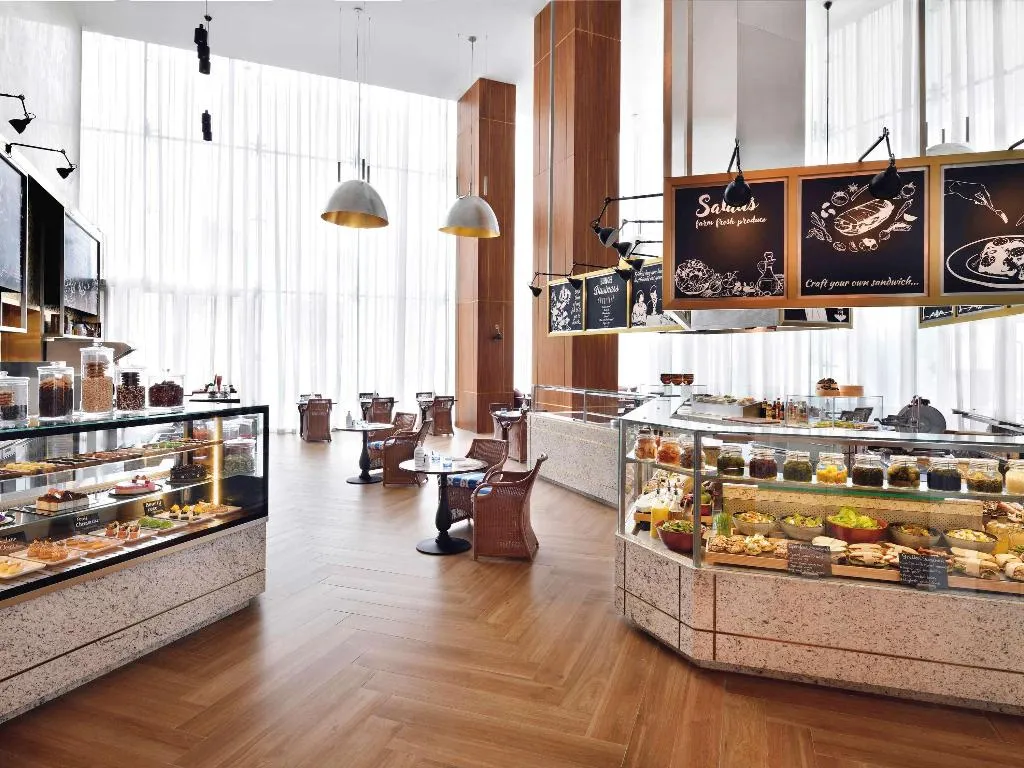 Restaurant, Grand Plaza Mövenpick Media City, Dubai