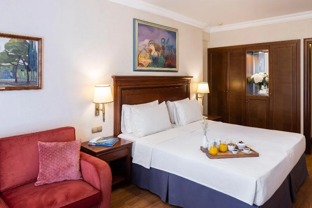 Double or Twin WITH BALCONY Room, Electra Palace Athens, Athens