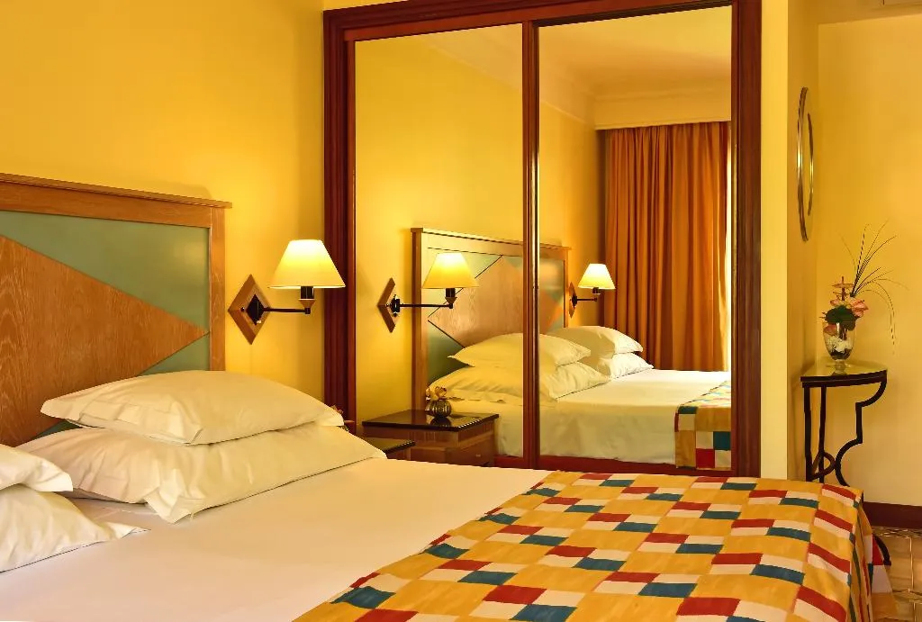 STUDIO WITH BALCONY Room, Pestana Miramar Garden & Ocean Hotel, Madeira