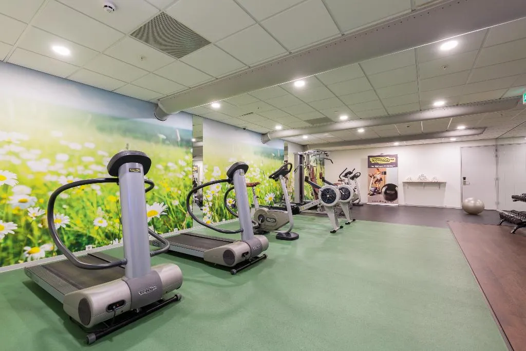Sports and Entertainment, Leonardo Hotel Amsterdam Rembrandtpark, Amsterdam