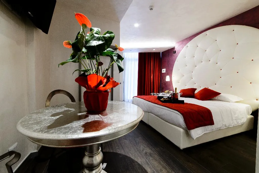 JUNIOR SUITE DELUXE Room, Vespasiano, Rome