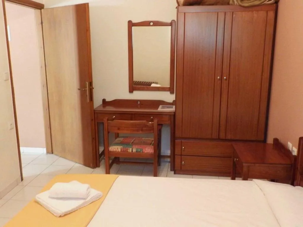 Room, Alexandra Hotel, Crete
