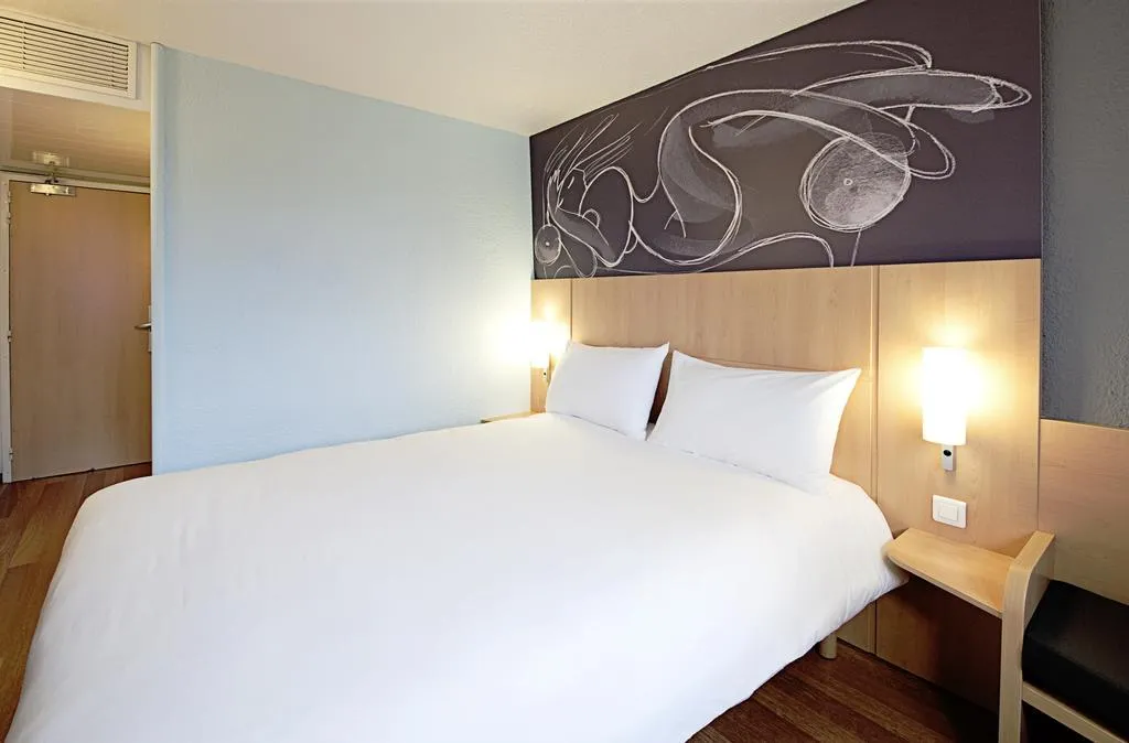 DOUBLE STANDARD Room, ibis Barcelona Meridiana, Barcelona