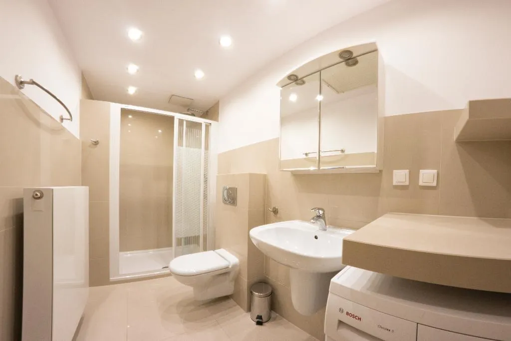 STUDIO CAPACITY 2 Room, Yourplace Biskupia Apartments, Krakow