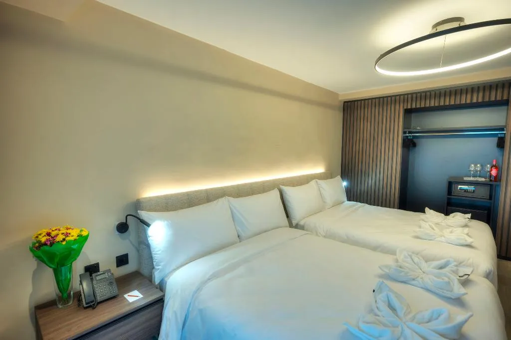 FAMILY ROOM WITH BALCONY Room, Aste Hotel, Malta