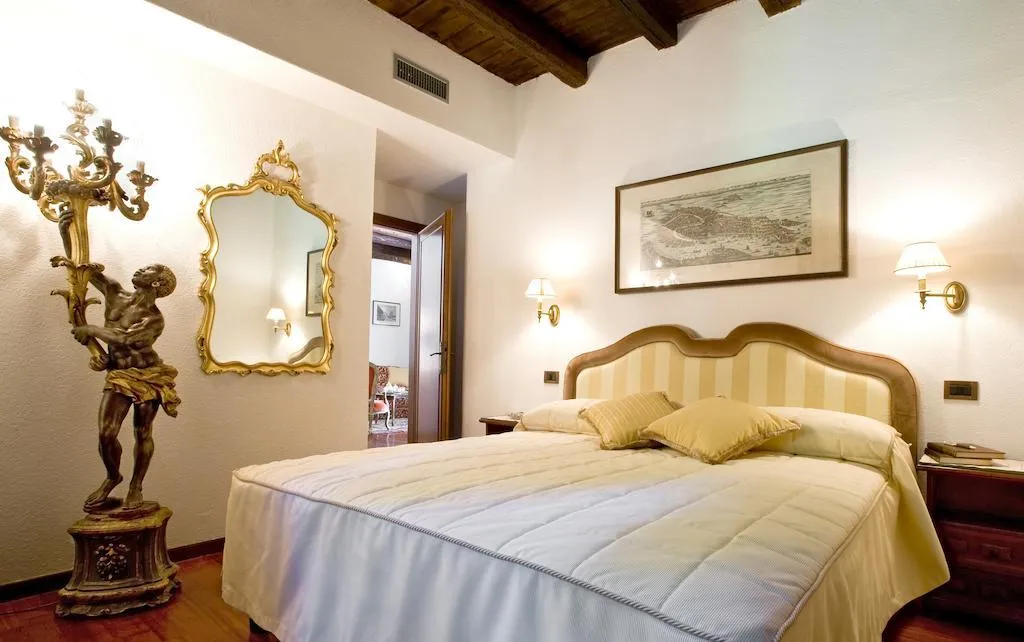 SUITE GARDEN VIEW Room, Villa Condulmer, Venice