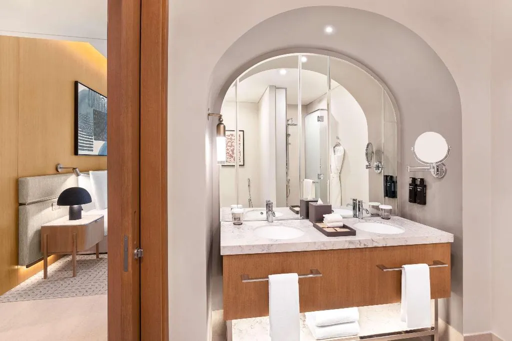 Room, Vida Creek Beach Hotel, Dubai