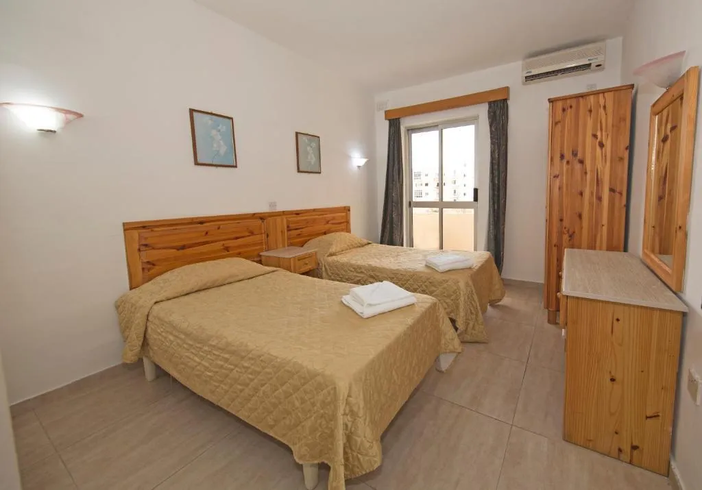 APARTMENT ONE BEDROOM Room, Cardor Holiday Complex, Malta
