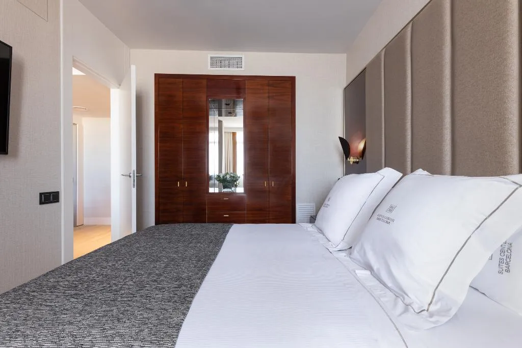 APARTMENT CAPACITY 4 ONE BEDROOM Room, Suites Center Barcelona, Barcelona