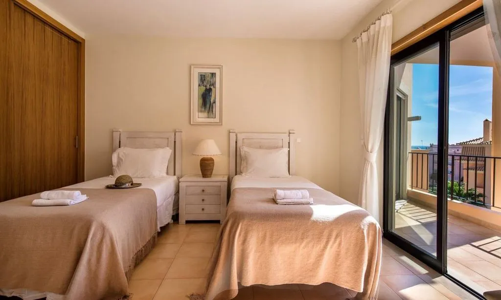 APARTMENT TWO BEDROOMS Room, Estrela da Luz, Algarve