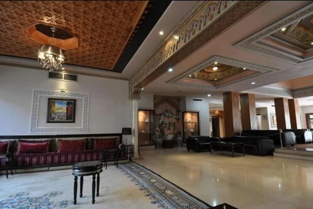 Lobby, Wassim, Fez