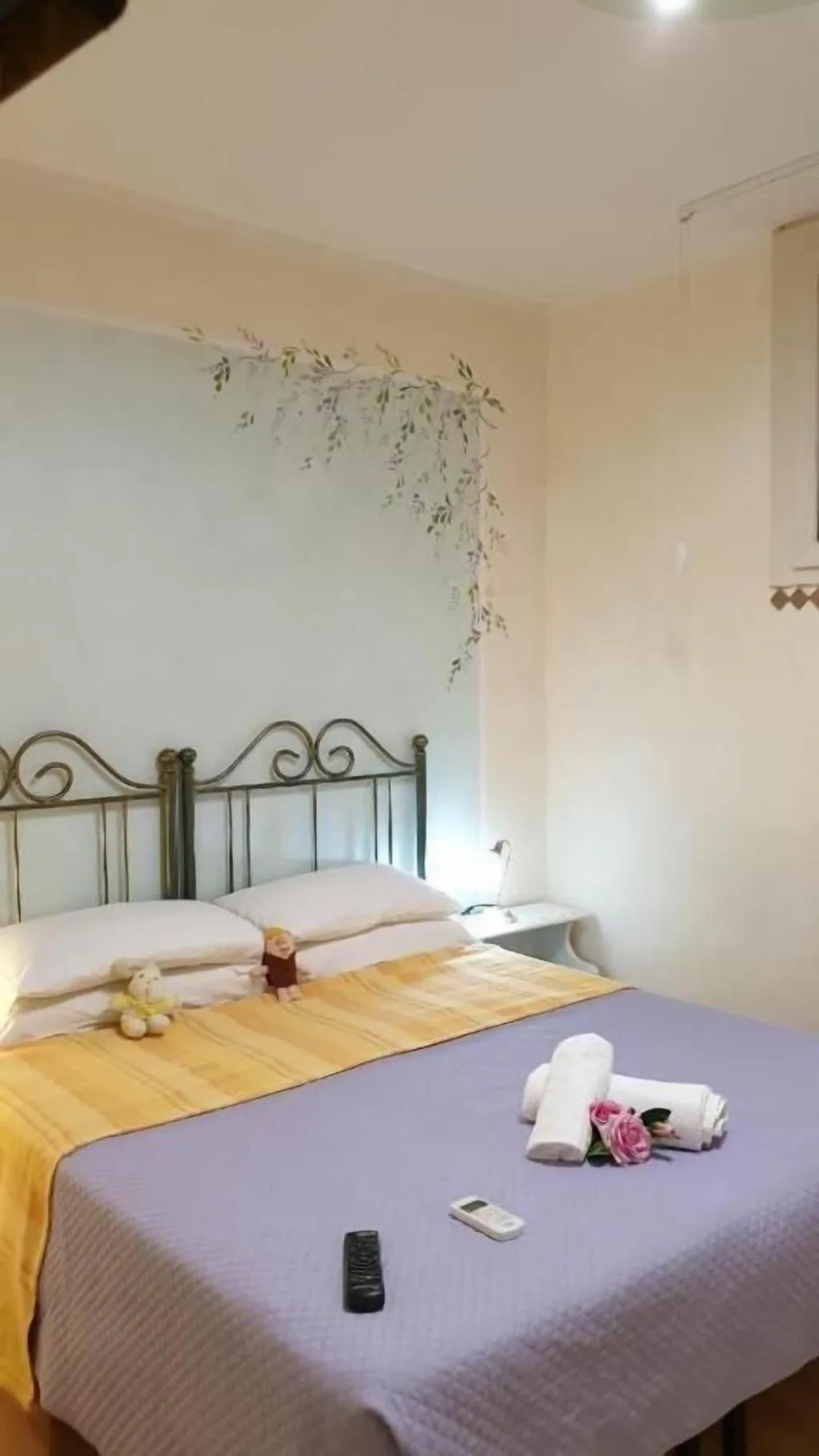 Room, Elisart, Alghero