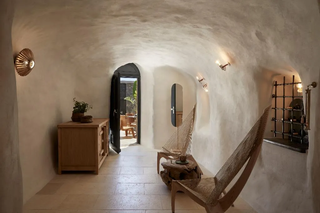 SUITE WITH PRIVATE POOL Room, White Pearl Cavalieri, Santorini