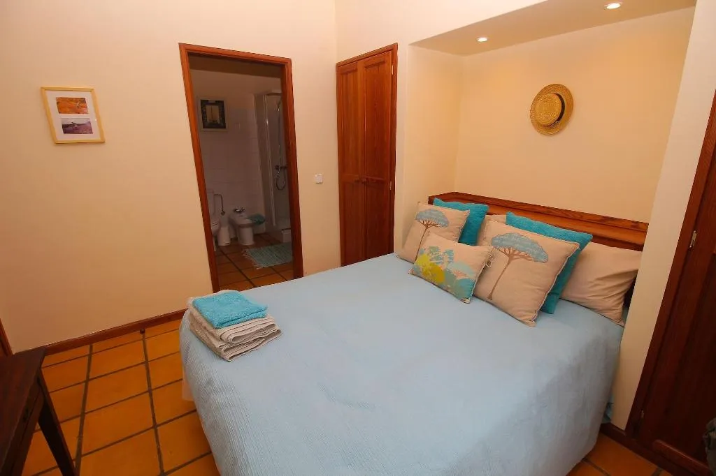 Room, North Coast Guest House, Madeira