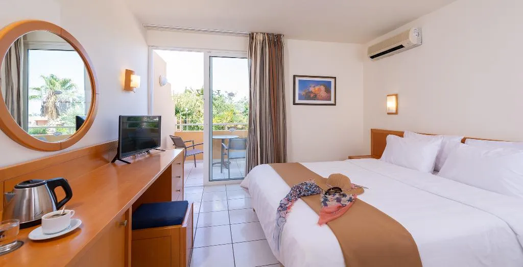 Double or Twin MOUNTAIN VIEW Room, Royal & Imperial Belvedere Resort, Crete