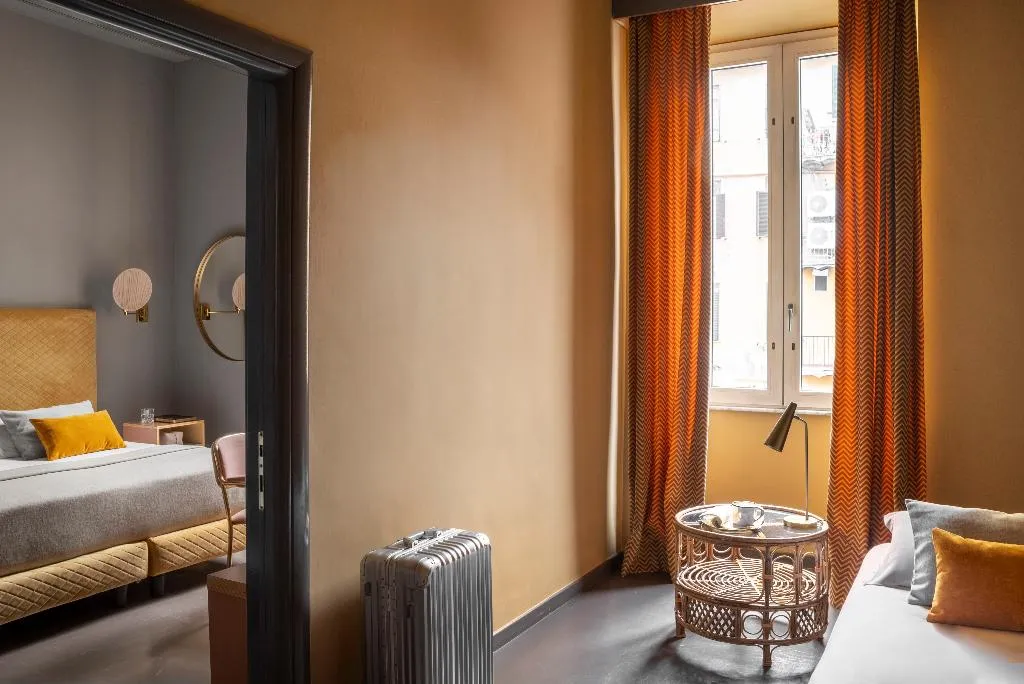 TRIPLE STANDARD Room, Milani, Rome