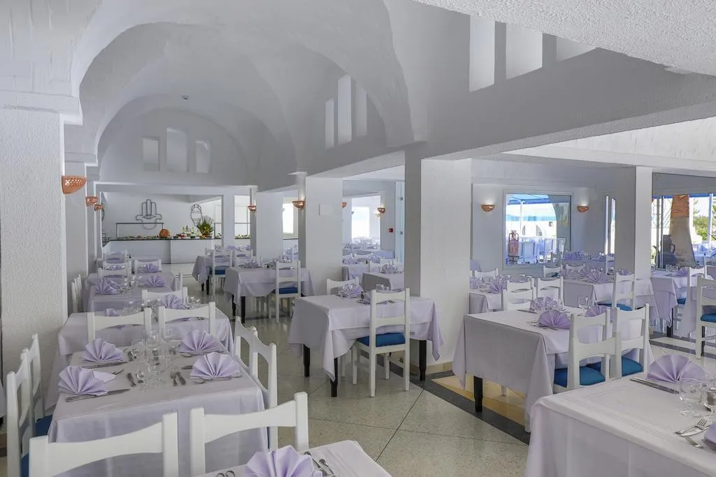 Restaurant, Hari Club beach resort, Tunisia
