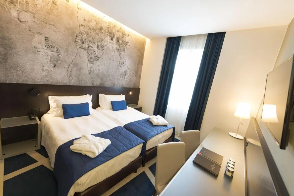 Double or Twin DELUXE Room, Hotel Manin Milano, Milan