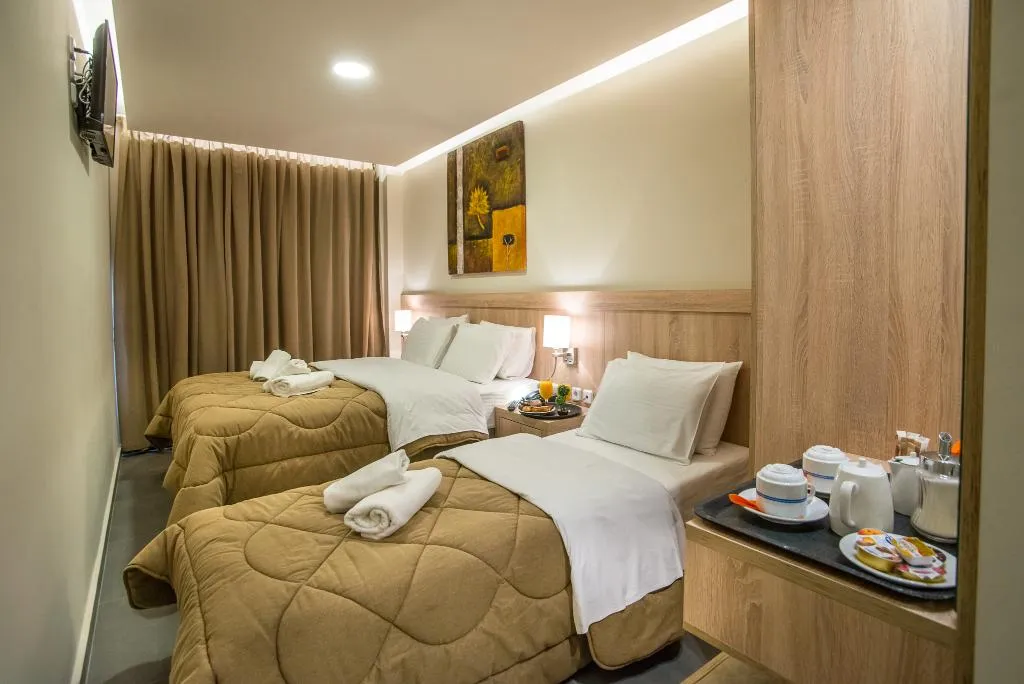 TRIPLE SUPERIOR Room, Argo, Athens