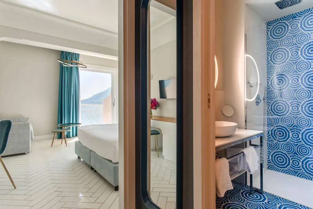 Room, Hotel Club Due Torri, Naples