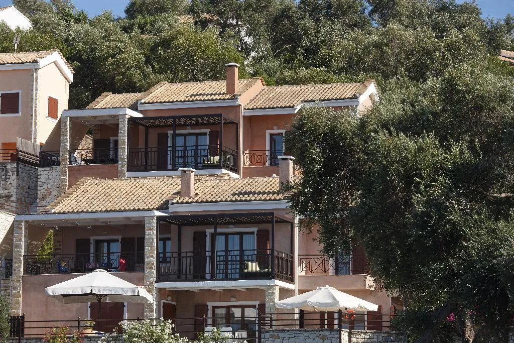 VILLA FIVE BEDROOMS WITH PRIVATE POOL Room, Anassa Mare Villas & Residences by GHH, Corfu