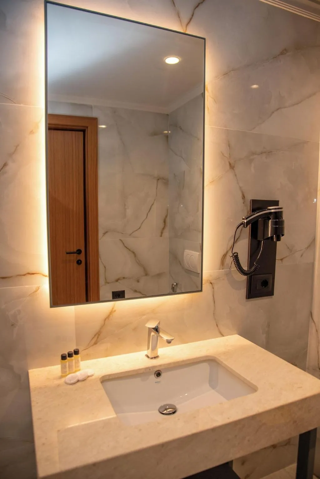 Room, Adria Palace Hotel, Durres