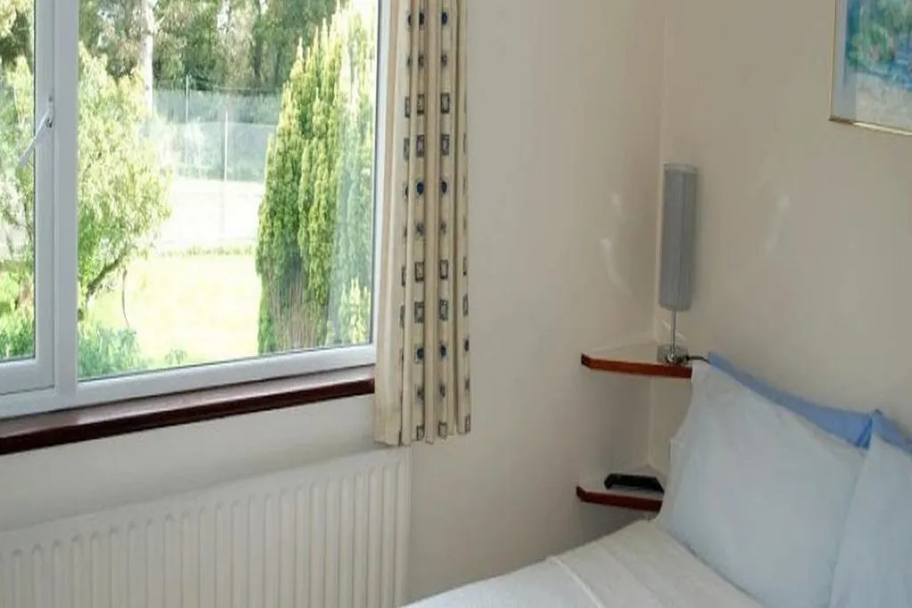 Room, Dromcloc House, Cork