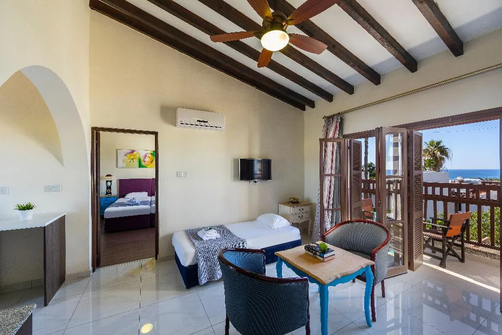 FAMILY ROOM TWO BEDROOMS Room, Latchi Family Resort, Cyprus