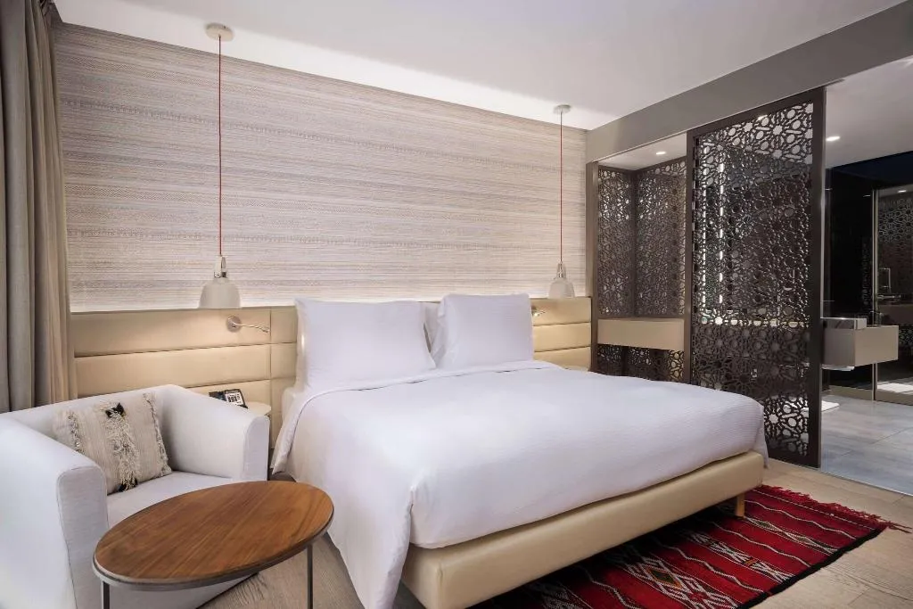 DOUBLE SUPERIOR KING BED Room, Radisson Blu Hotel Marrakech Carré Eden, Marrakech
