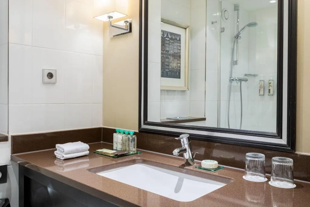 Room, Renaissance Amsterdam Hotel, Amsterdam