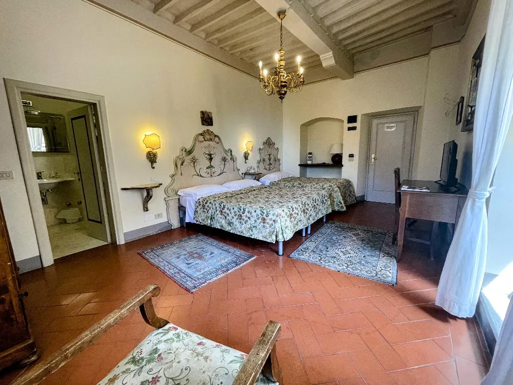 TRIPLE CLASSIC Room, San Michele, Perugia