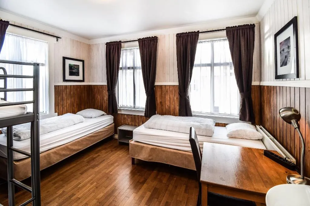 Room, Aurora Guesthouse, Reykjavik