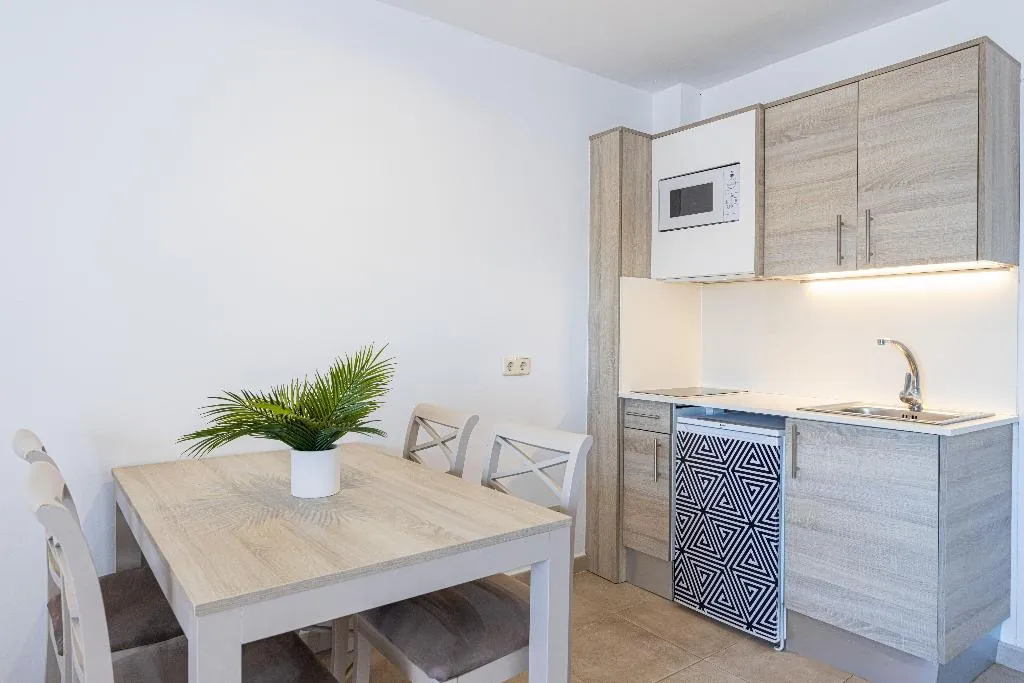 APARTMENT SUPERIOR Room, Sol Cala d'Or Apartamentos, Majorca