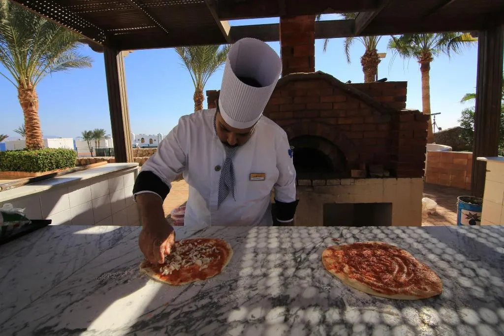 Restaurant, Club Reef Resort, Red Sea Riviera