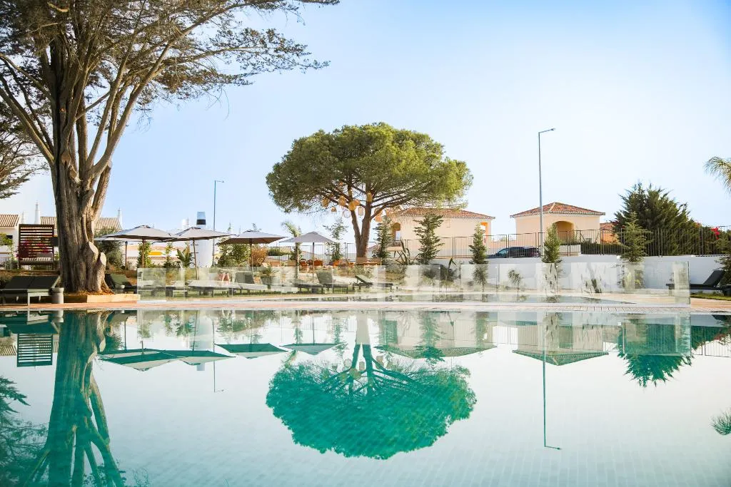 Pool, Castelo Suites Hotel, Algarve