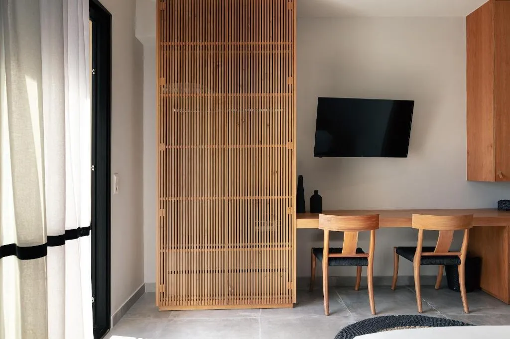 Room, Chapter 02 Gallery Suites, Crete