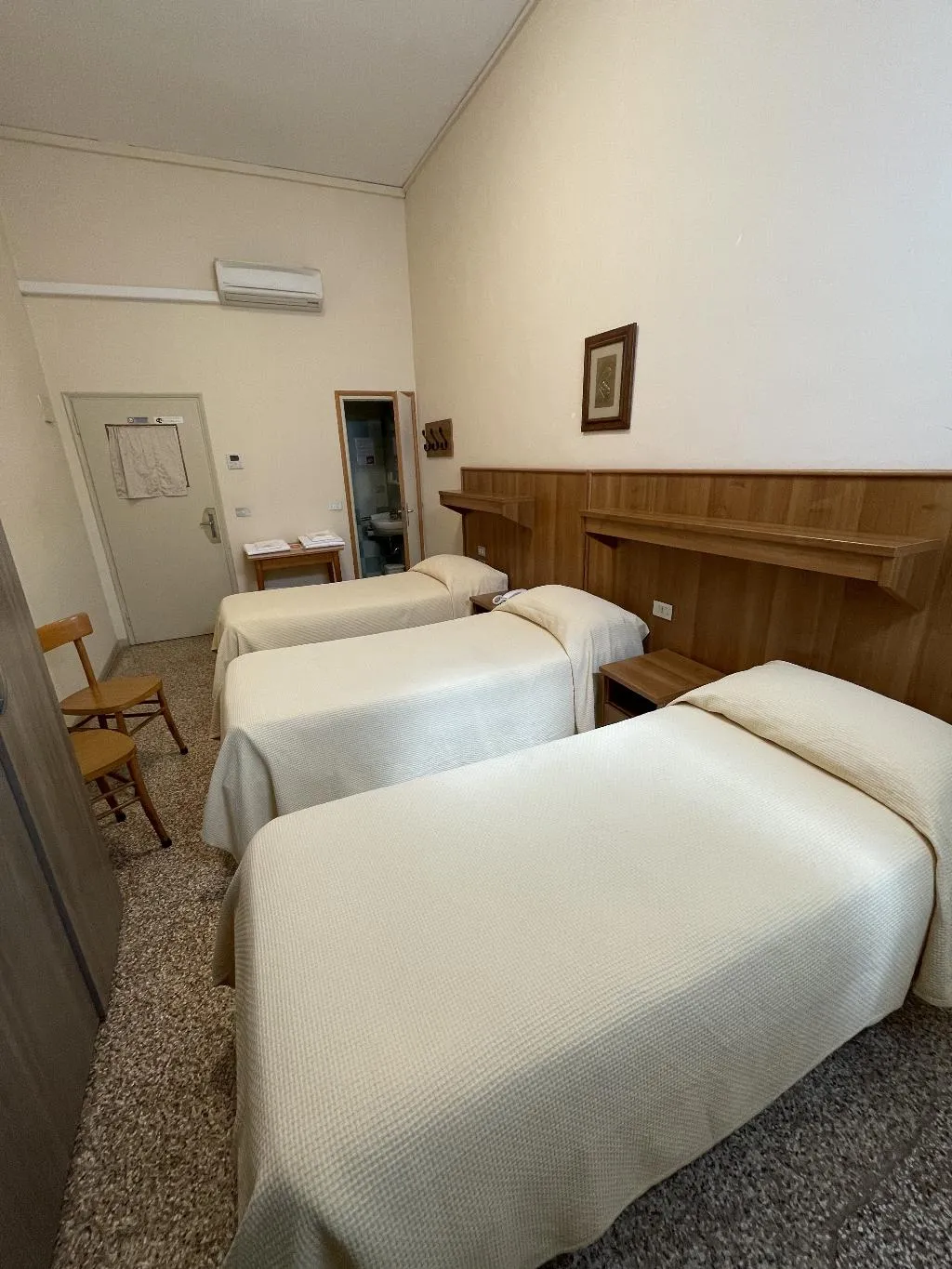 TRIPLE CANAL VIEW Room, Casa Caburlotto, Venice