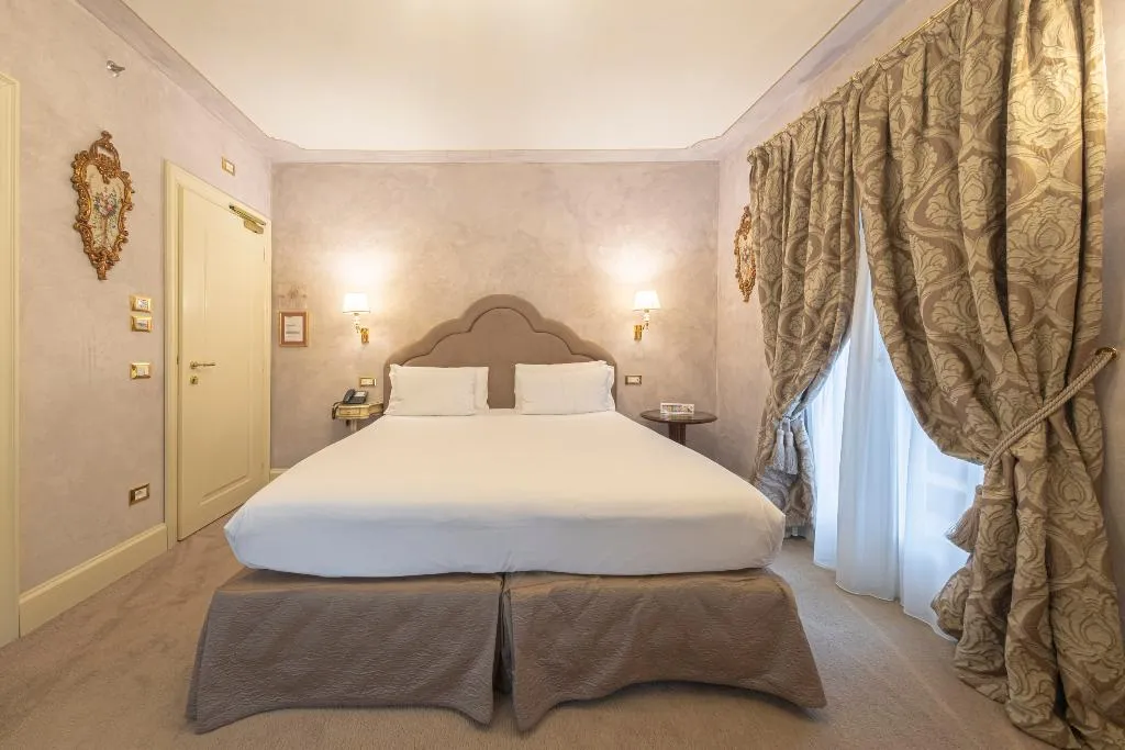 Double or Twin CLASSIC Room, Hotel Villa Barbarich, Venice
