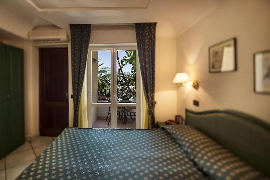 TWIN CLASSIC Room, Sorriso Thermae Resort & Spa, Naples