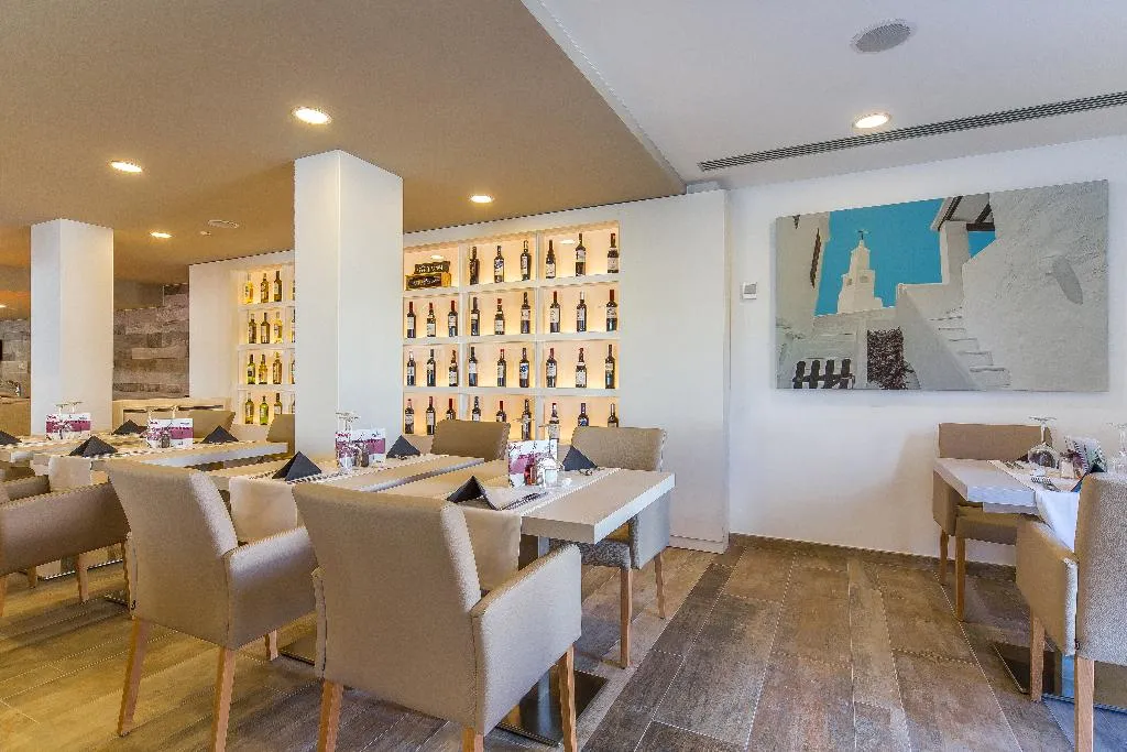 Restaurant, Marins Playa Suites, Majorca
