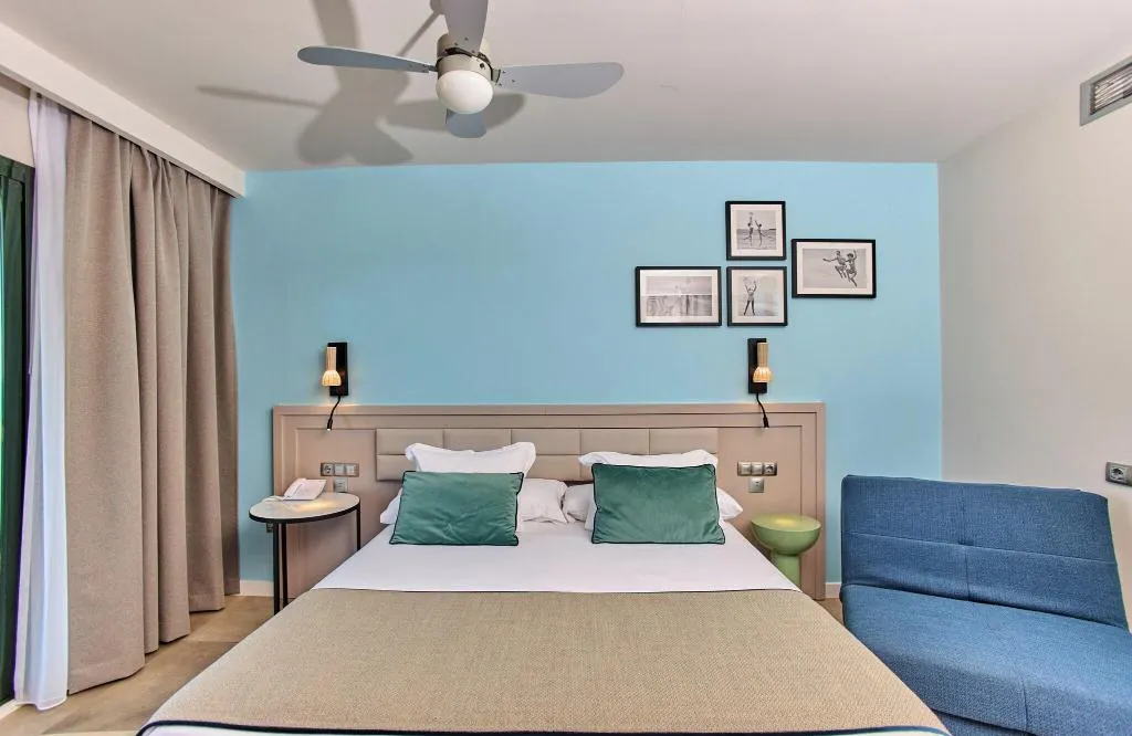 JUNIOR SUITE WITH DOUBLE BED Room, Leonardo Hotel Fuengirola Costa del Sol, Costa Del Sol
