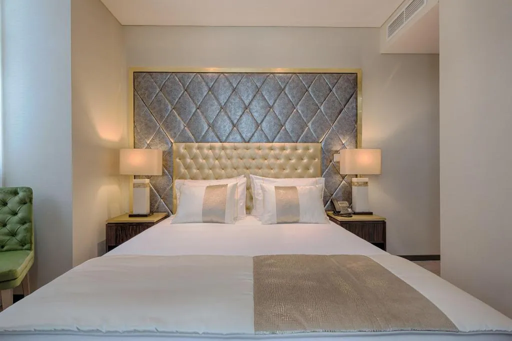 Room, Meraprime Gold Design Hotel, Lisbon