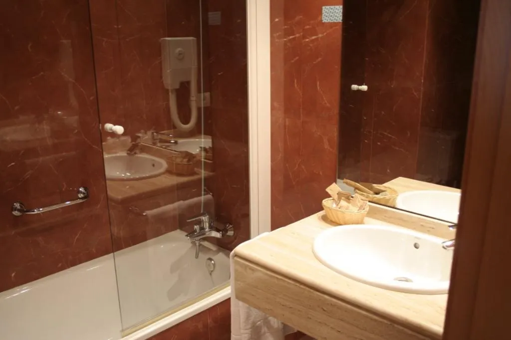 FAMILY ROOM STANDARD Room, Playas de Torrevieja, Costa Blanca