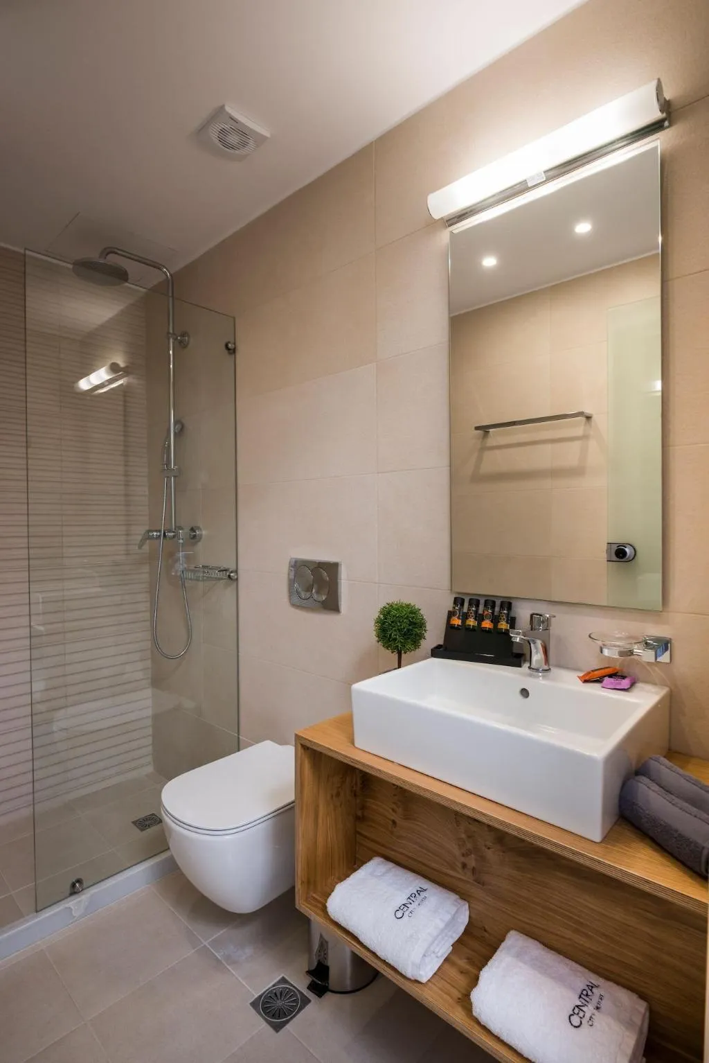 Room, Central City Hotel, Crete