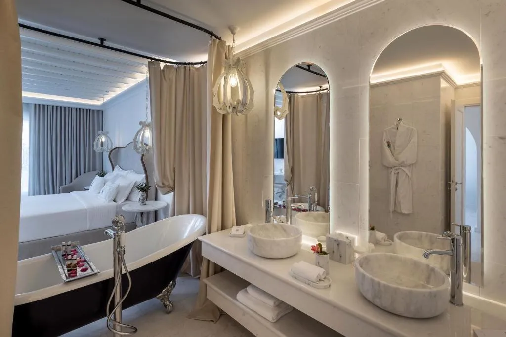 JUNIOR SUITE DELUXE SEA VIEW Room, Saint John Hotel Villas & Spa, Mykonos