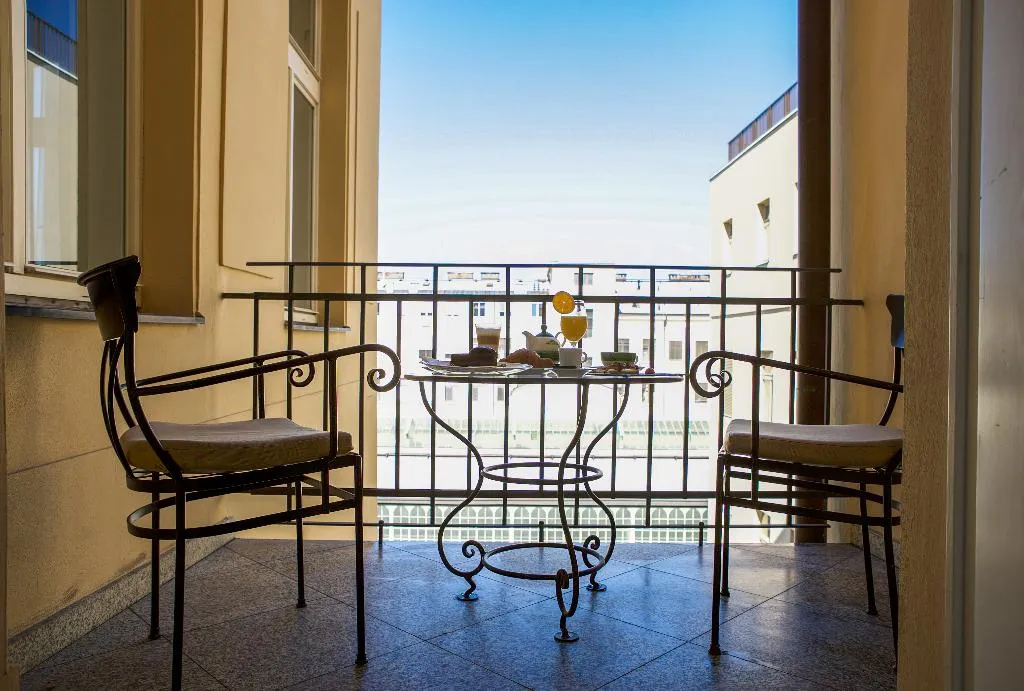 DOUBLE DELUXE Room, Liberty, Prague