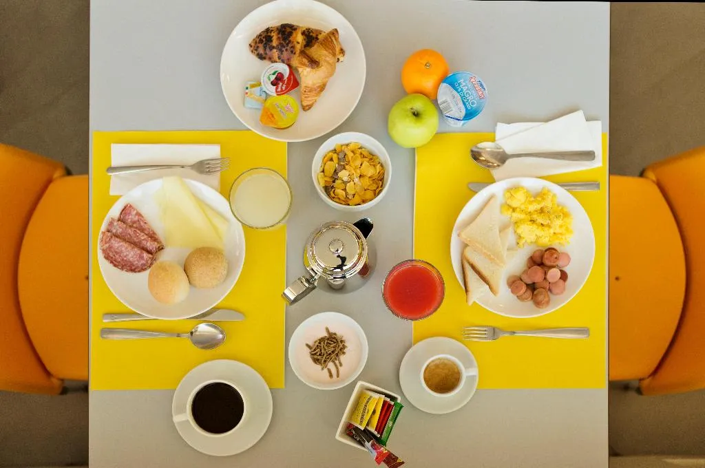 Restaurant, Holiday Inn Express Milan-Malpensa Airport, Milan
